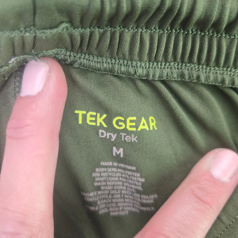Tek Gear Athletic Shorts Dry Tek Mesh Panel M Olive Green Workout Gym Running